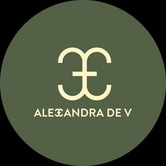alexandra_de_v